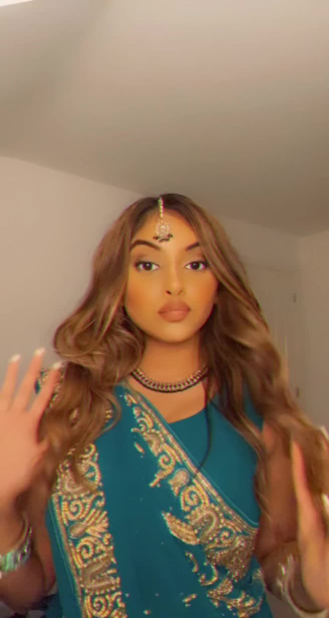 @𝐒𝐎𝐍𝐍𝐈𝐄𝐀