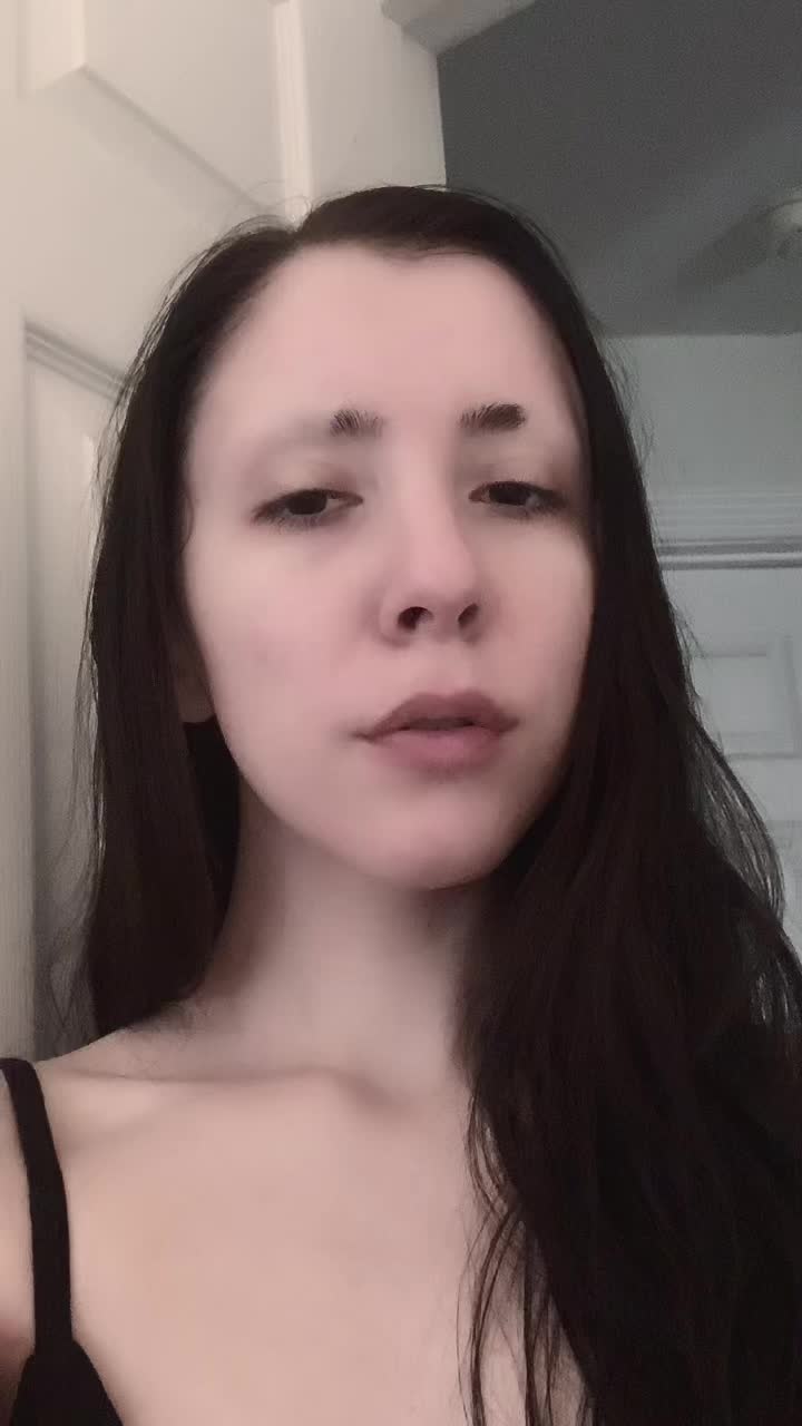 @𝕱𝖗𝖆𝖓𝖐𝖎 🕸️