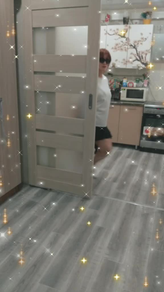 @dyo0ili18l8d Елена
