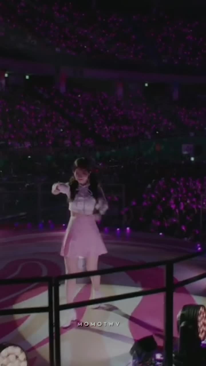 @Twice. 🌷
