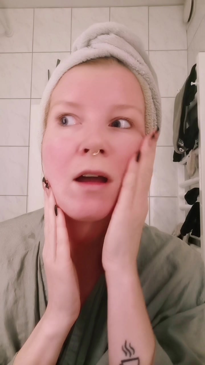 @Iris