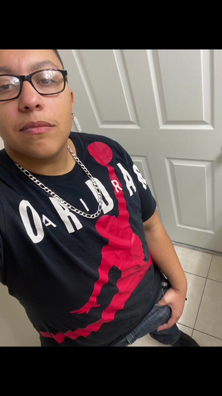 @Kaleb_is_i
