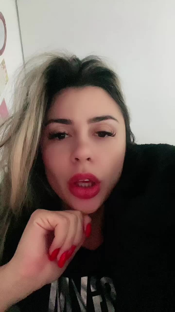 @Rebeka francys 🇧🇷🇺🇸