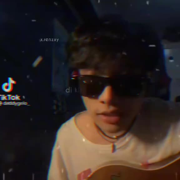 @𝚛𝚎𝚗𝚣𝚒𝚎𝚎