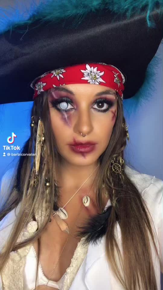 @Barbi Corval&aacute;n