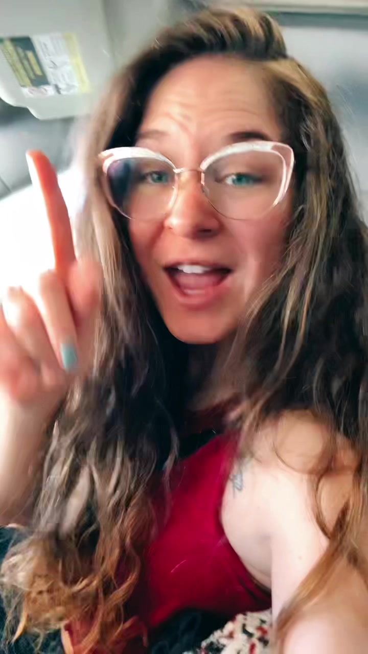 @Mo | Happy Lifestyle Girl