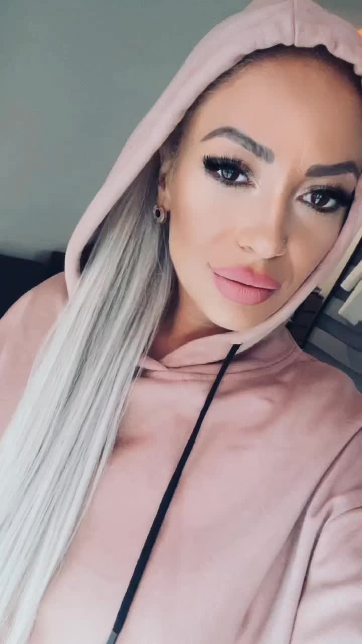 @Priv3e