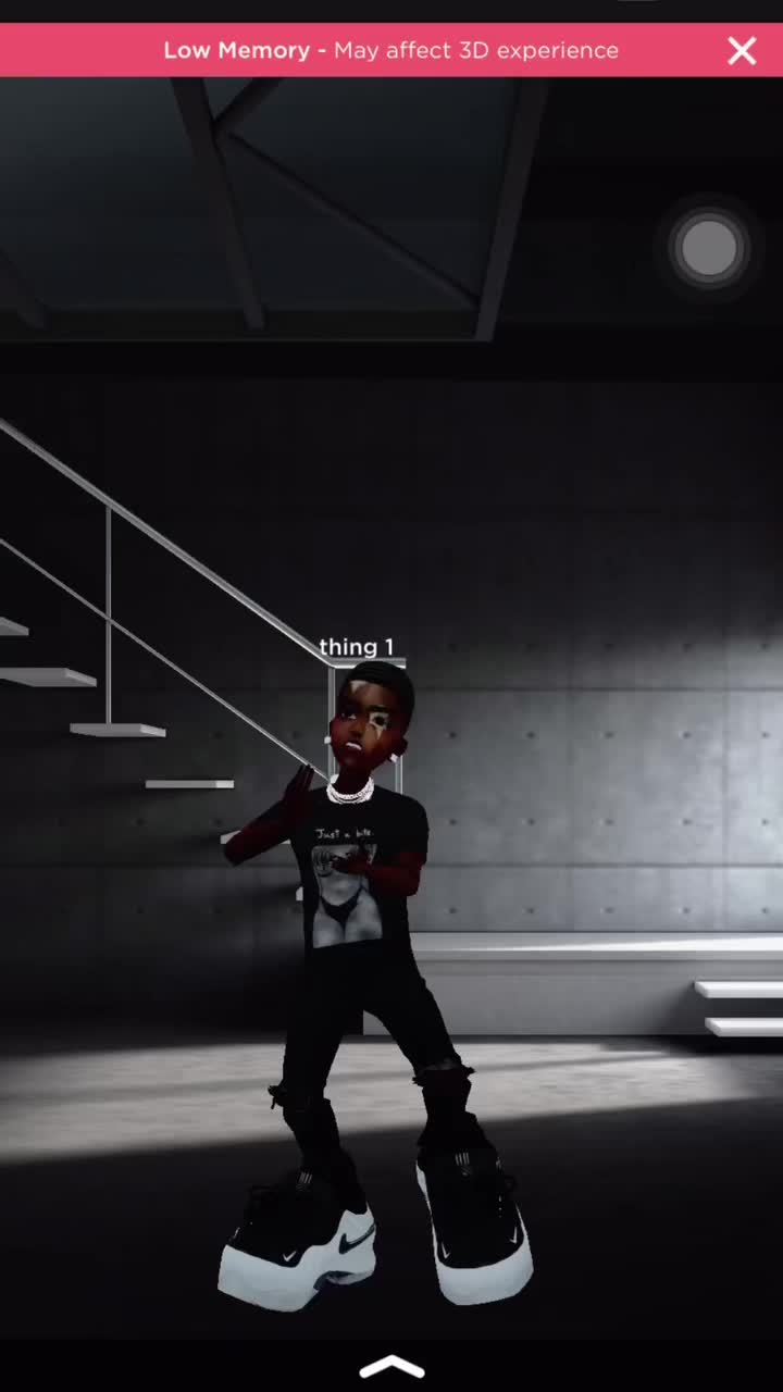 @Solo🖤🐾