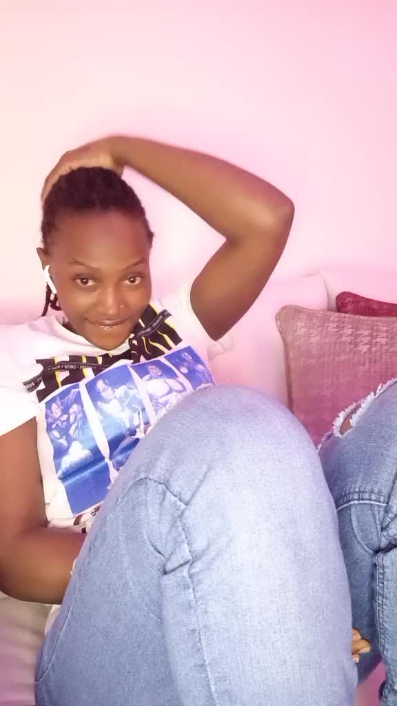 @Wild-Bea 26🦋🇷🇼🇺🇬