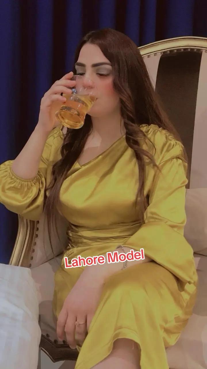 @Lahore Model's