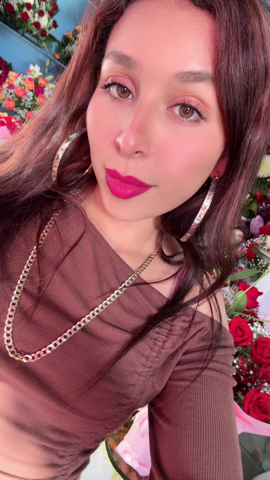 @Clari Velasquez ☘️🌹🌻🍒