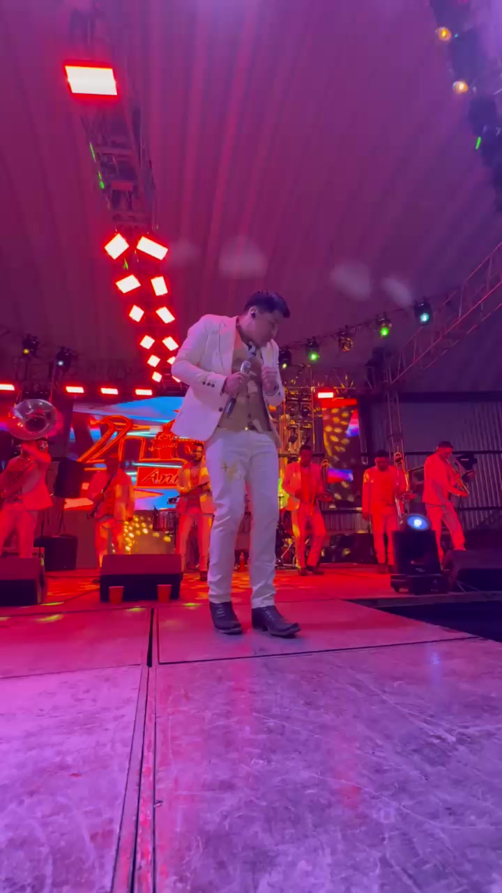 @espinosa Eric 🎤🪶