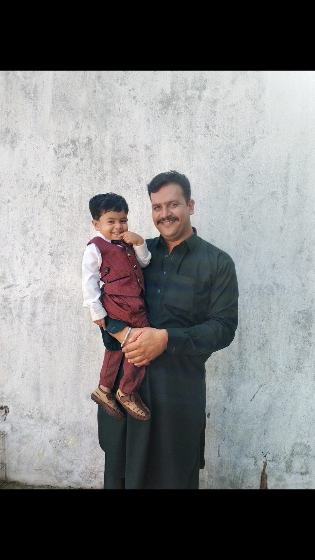 @Syed Naqvi 121472