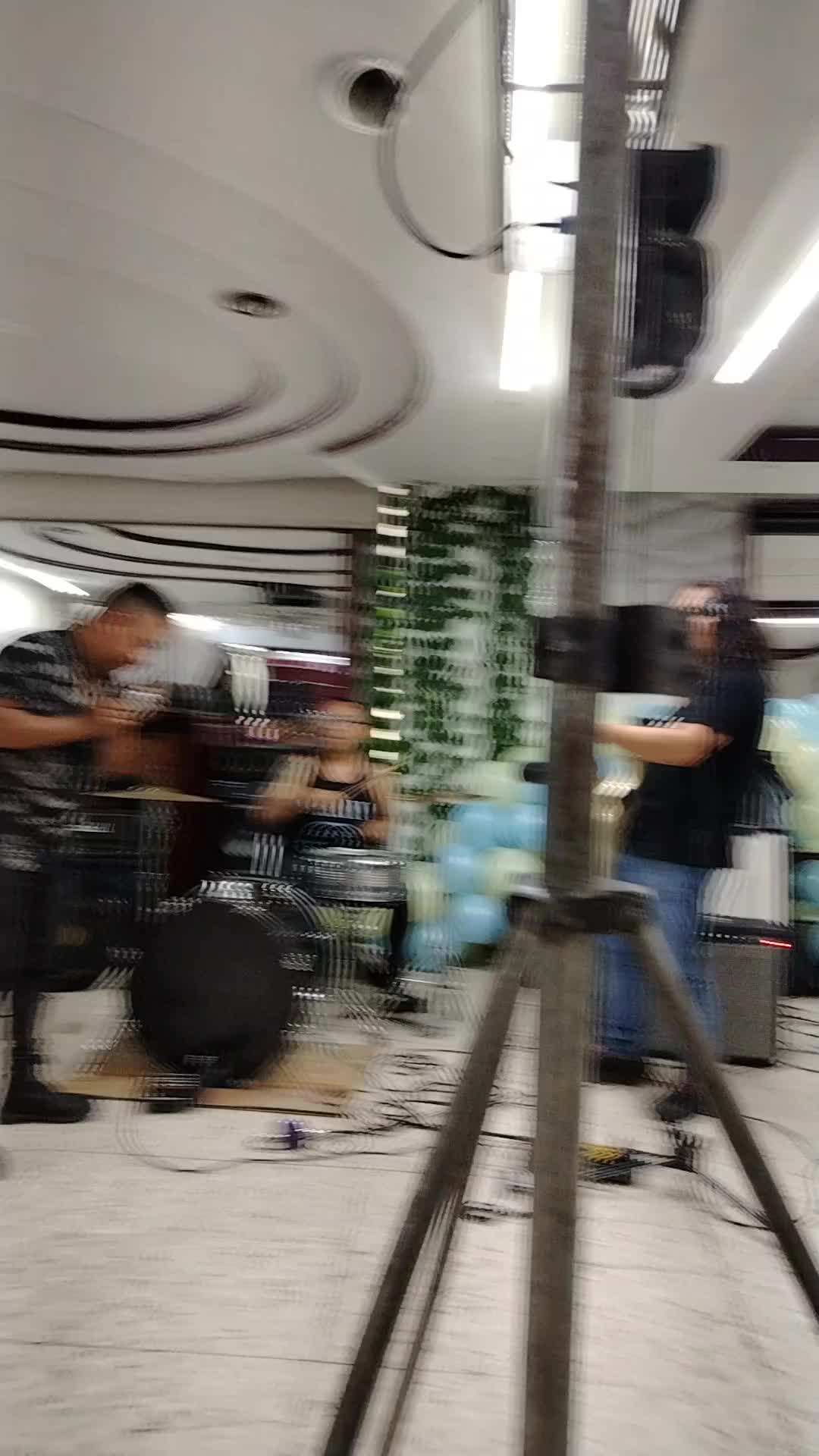 @Brebaje Extra&ntilde;o