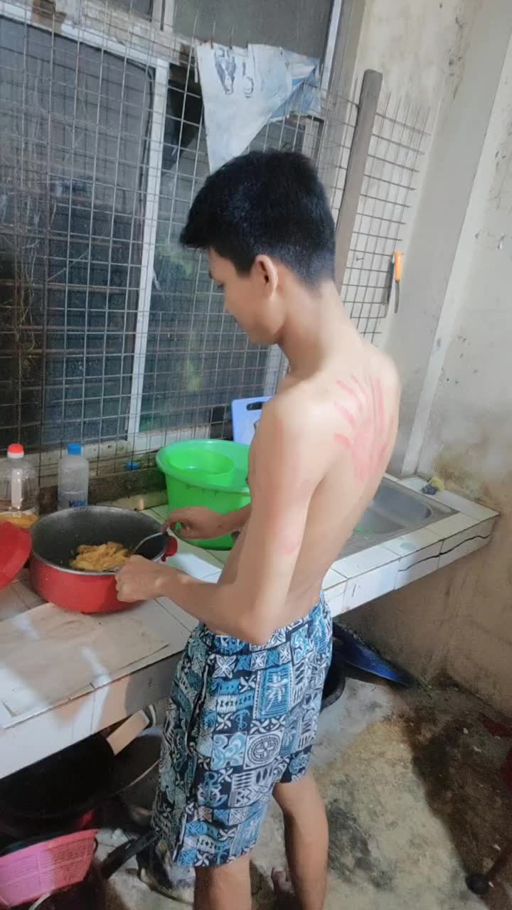 @Zinbo(မိန်းမနိုင်သူ)😜