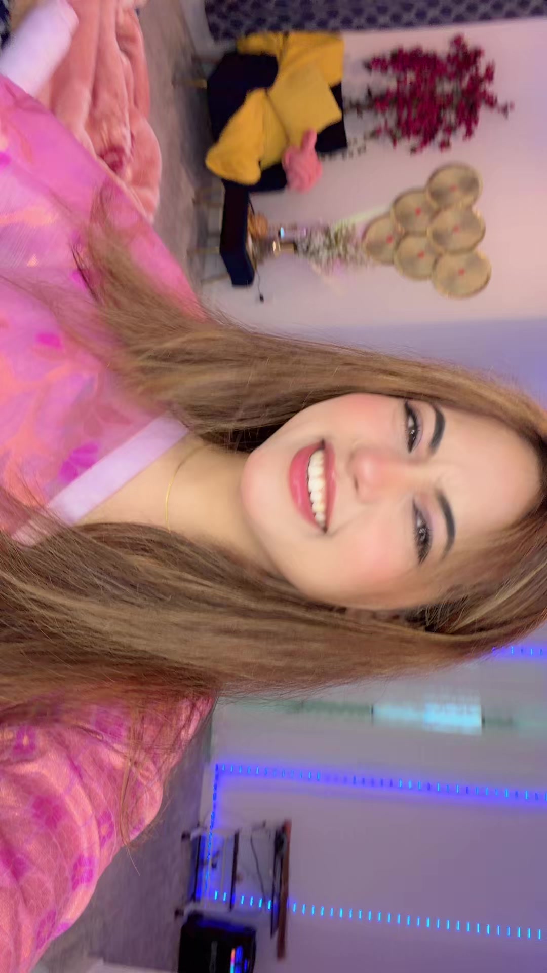 @SHATHEE🌏✨
