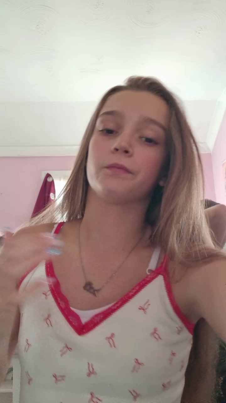 @Urfavgirlie🤏❤