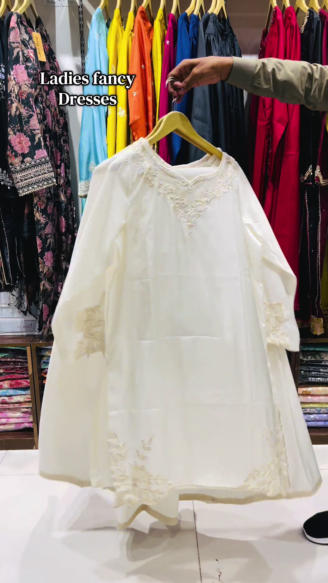 @Al-Maxi Center
