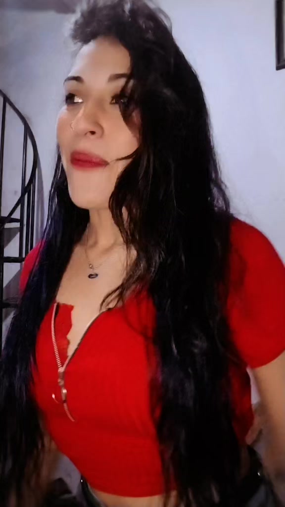@LORE_FALCONMIPASI&Ograve;N