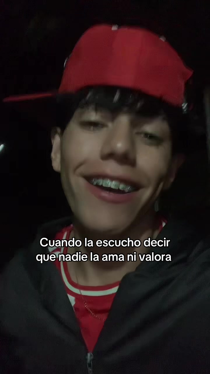 @elias.
