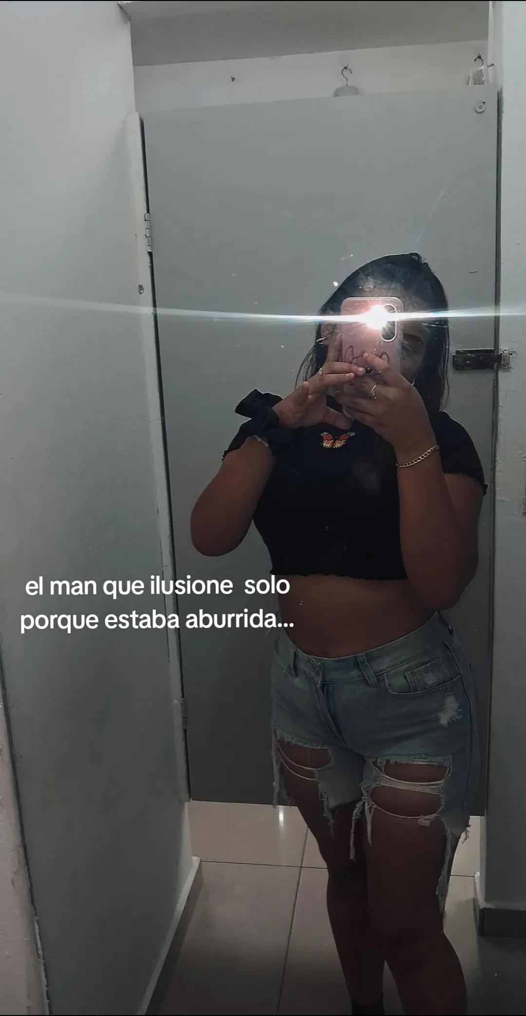 @Esme Hern💙_🎭/🇸🇻
