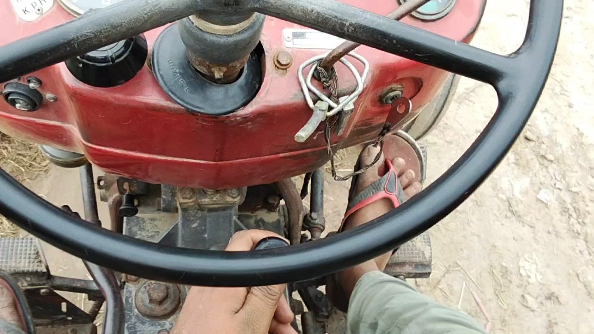 @TRACTOR LOVER 🚜🥷🏻