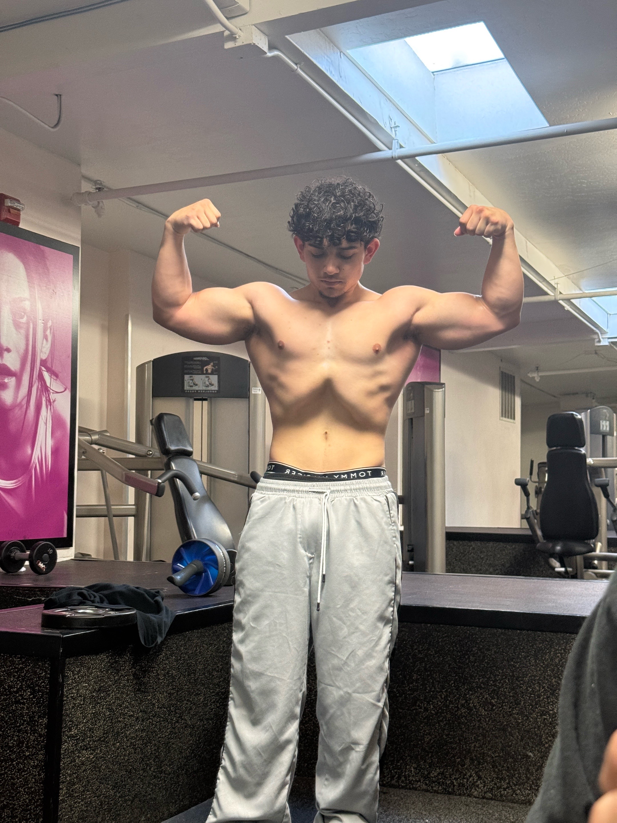 @jonnygoesgym