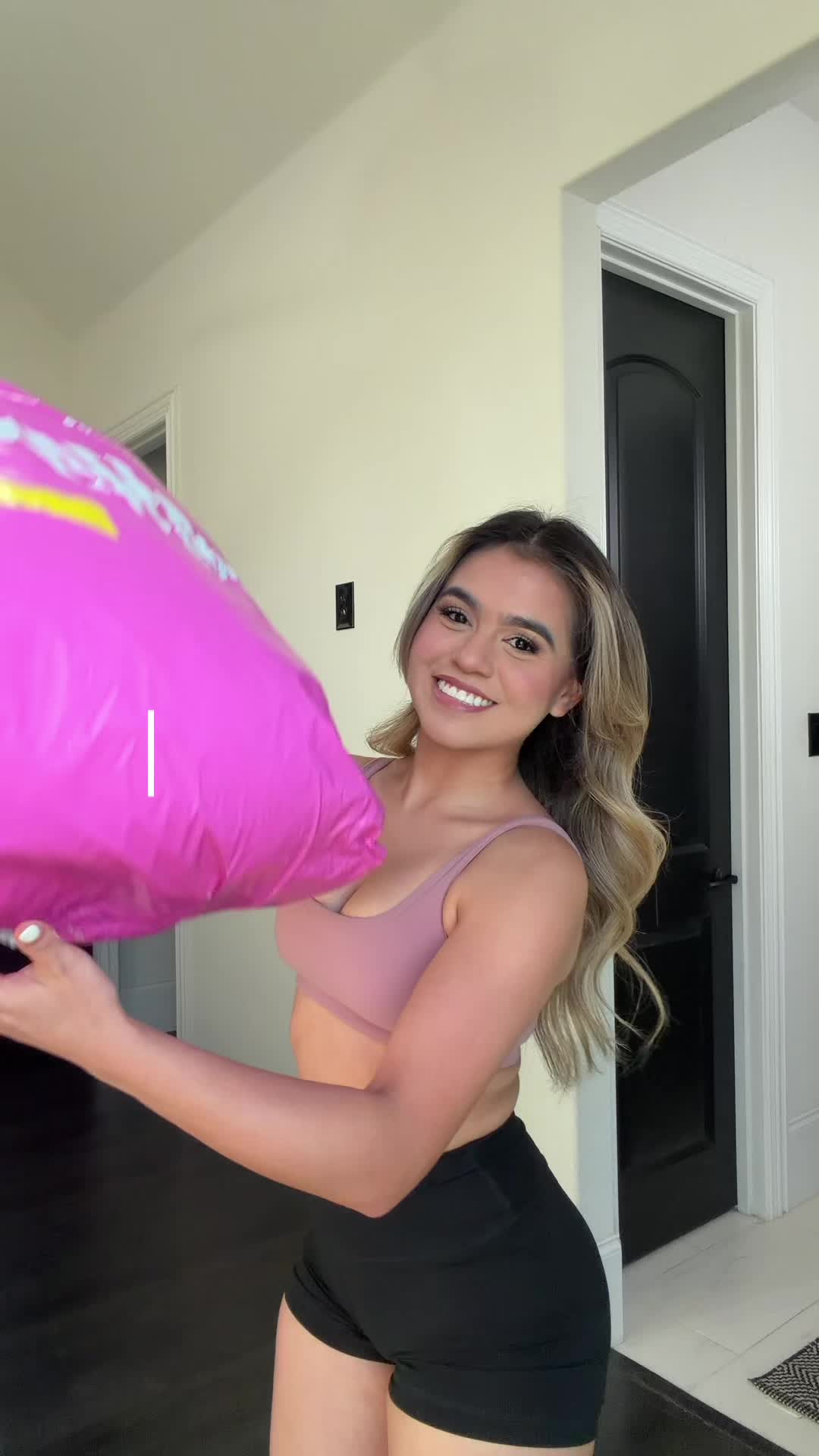 @Alondra
