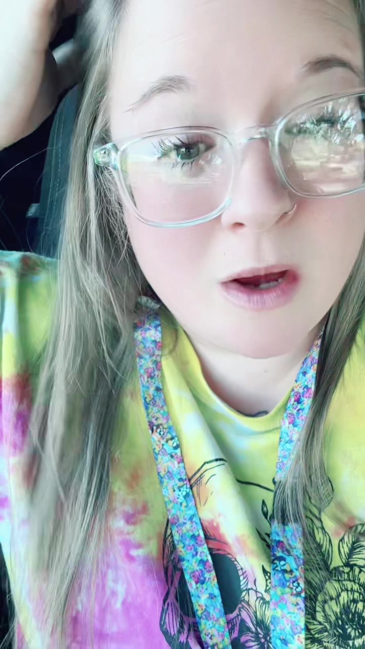@💜