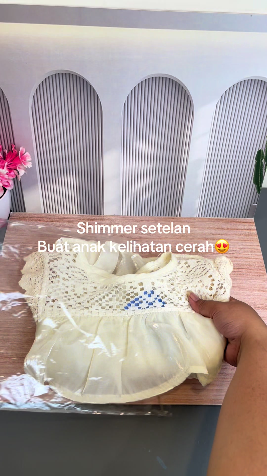 @Angenius0