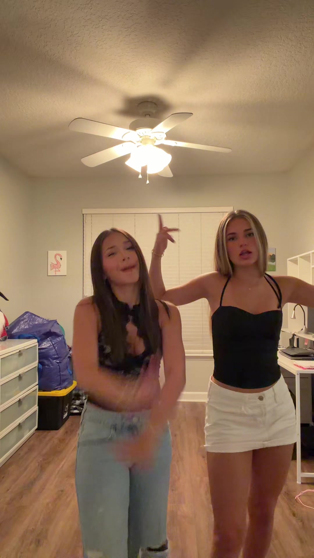 @KV