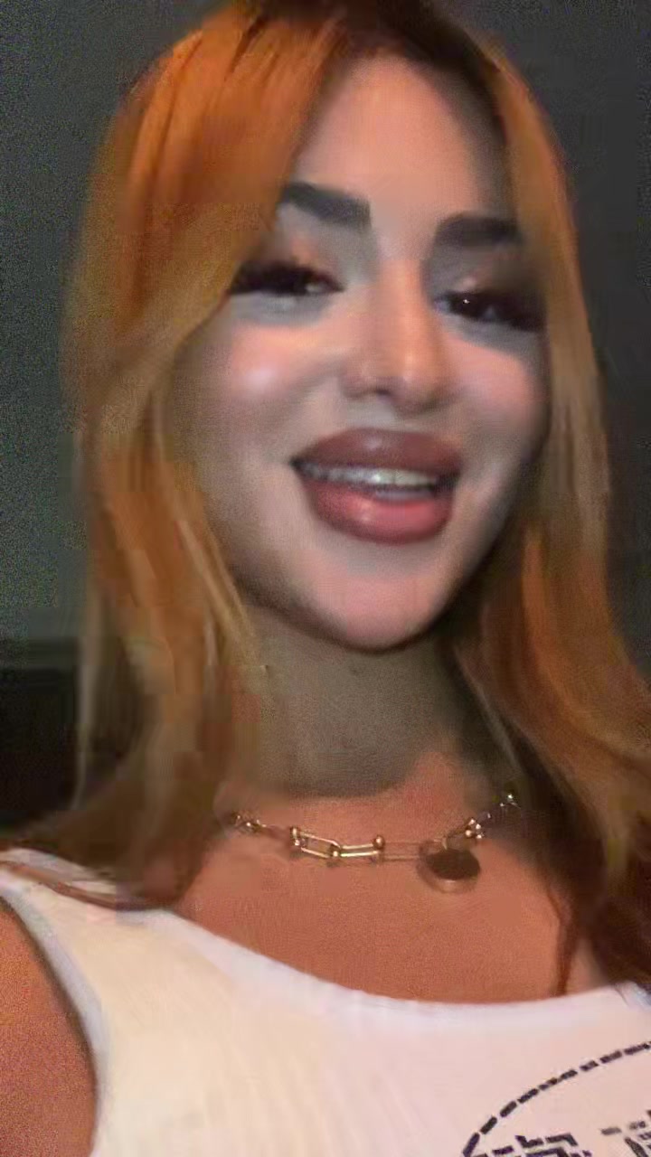 @adrina_heydarii