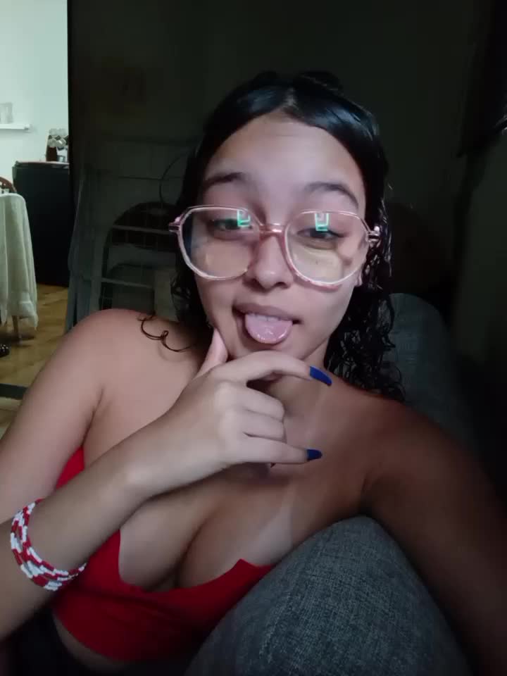 @aninhaa