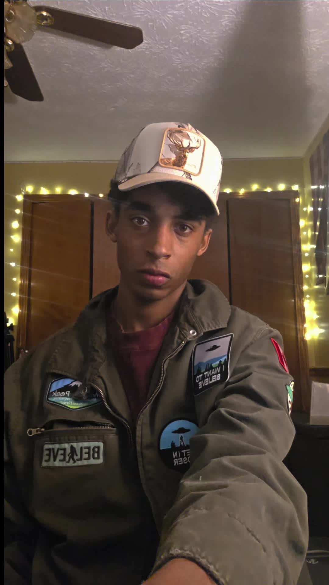@️