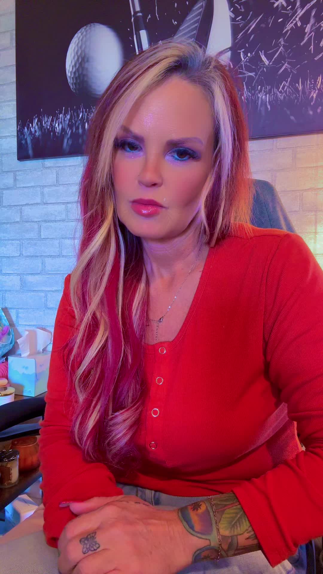 @caseyloraehernandez