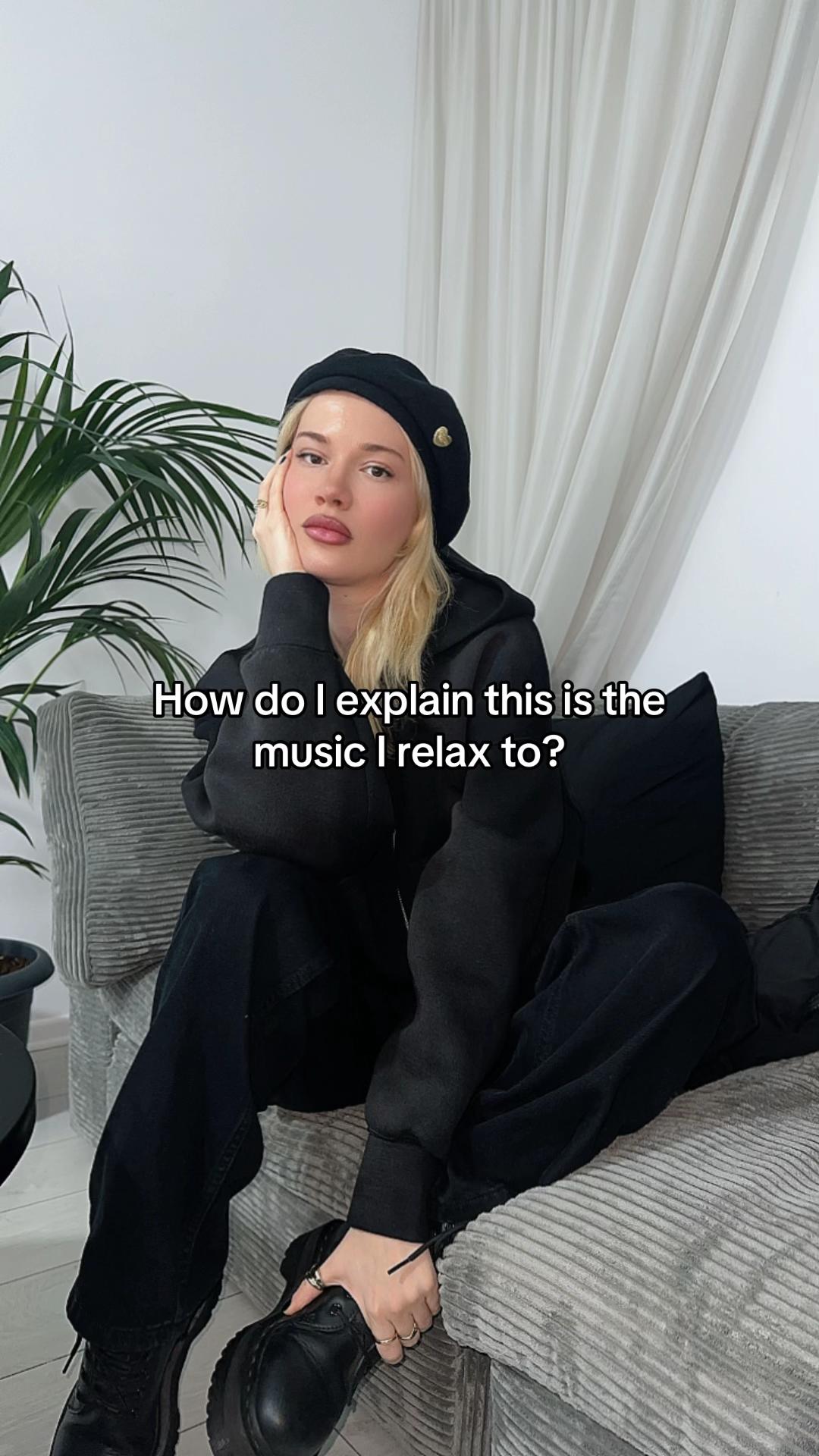 @Lalisa