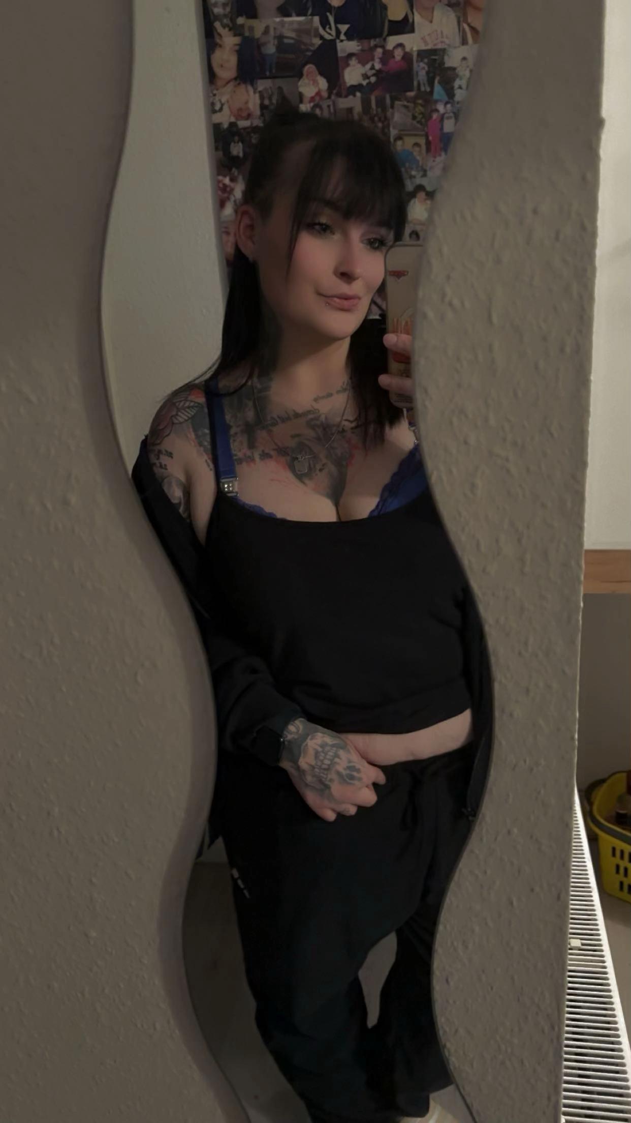 @MichelleInk