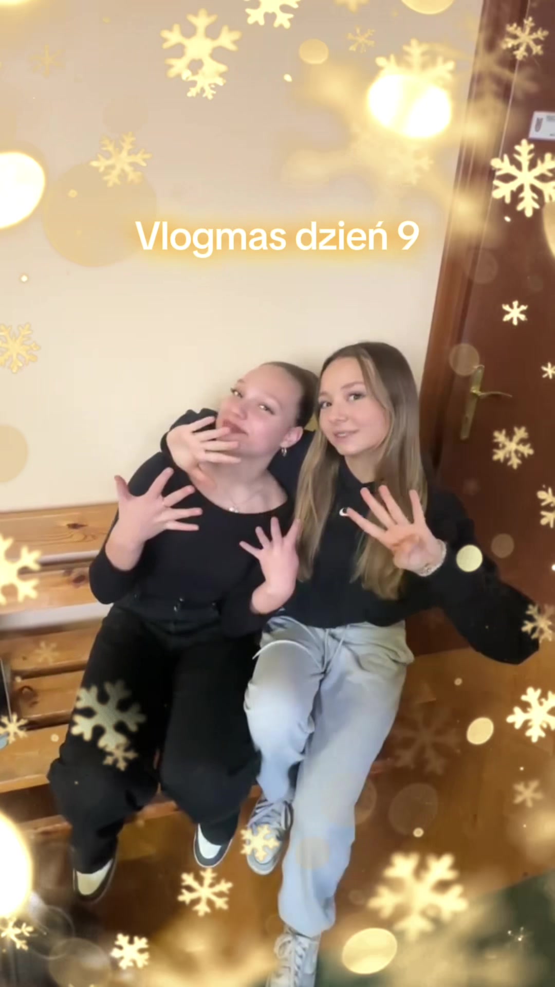 @sixterhood