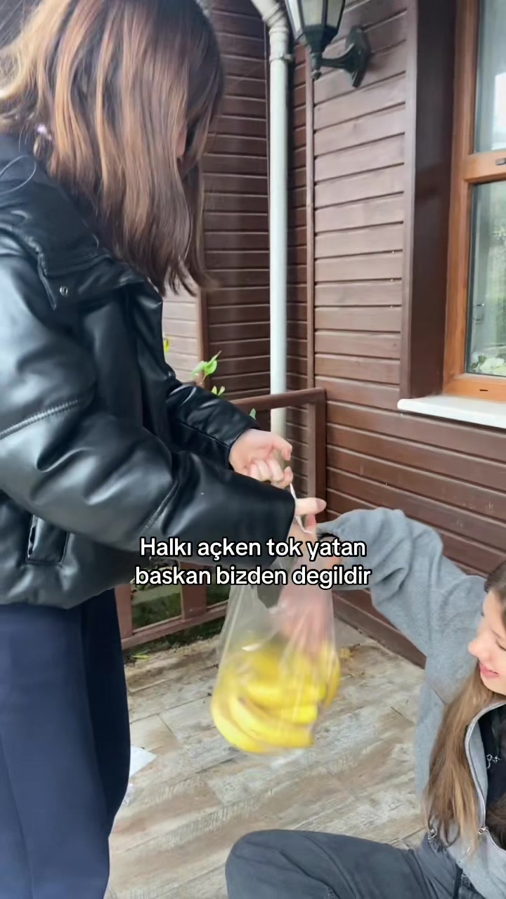 @Deross