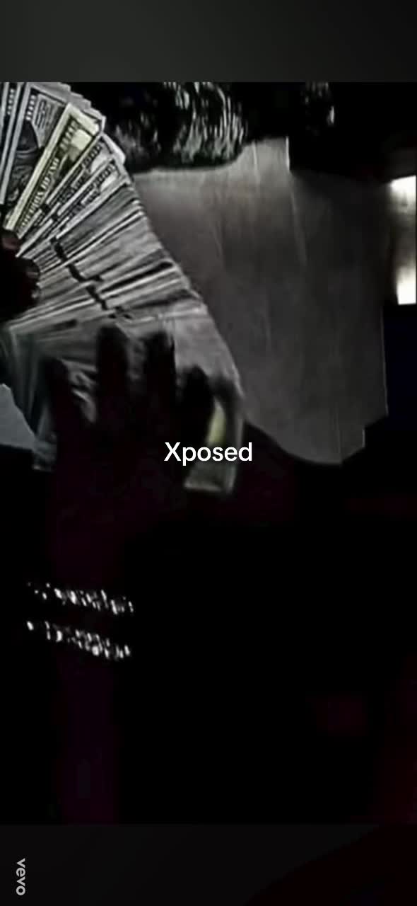 @𐕣