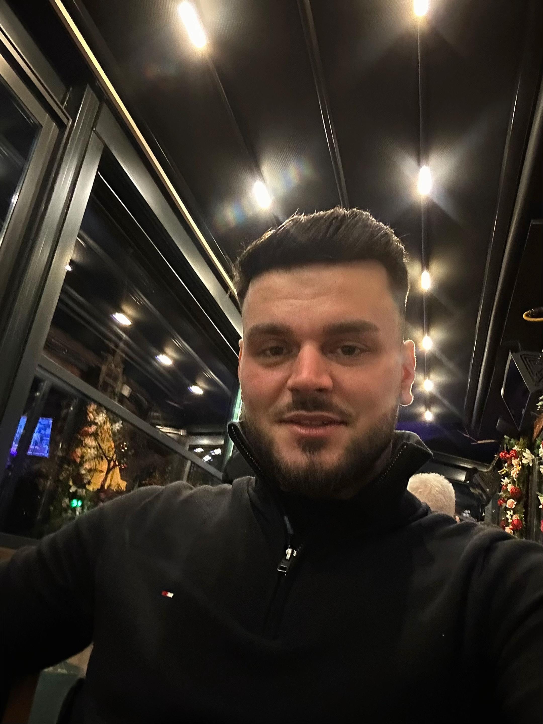 @Mădălin Neblea