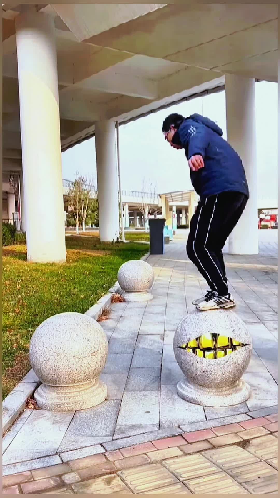 @luxiaxuzw1m