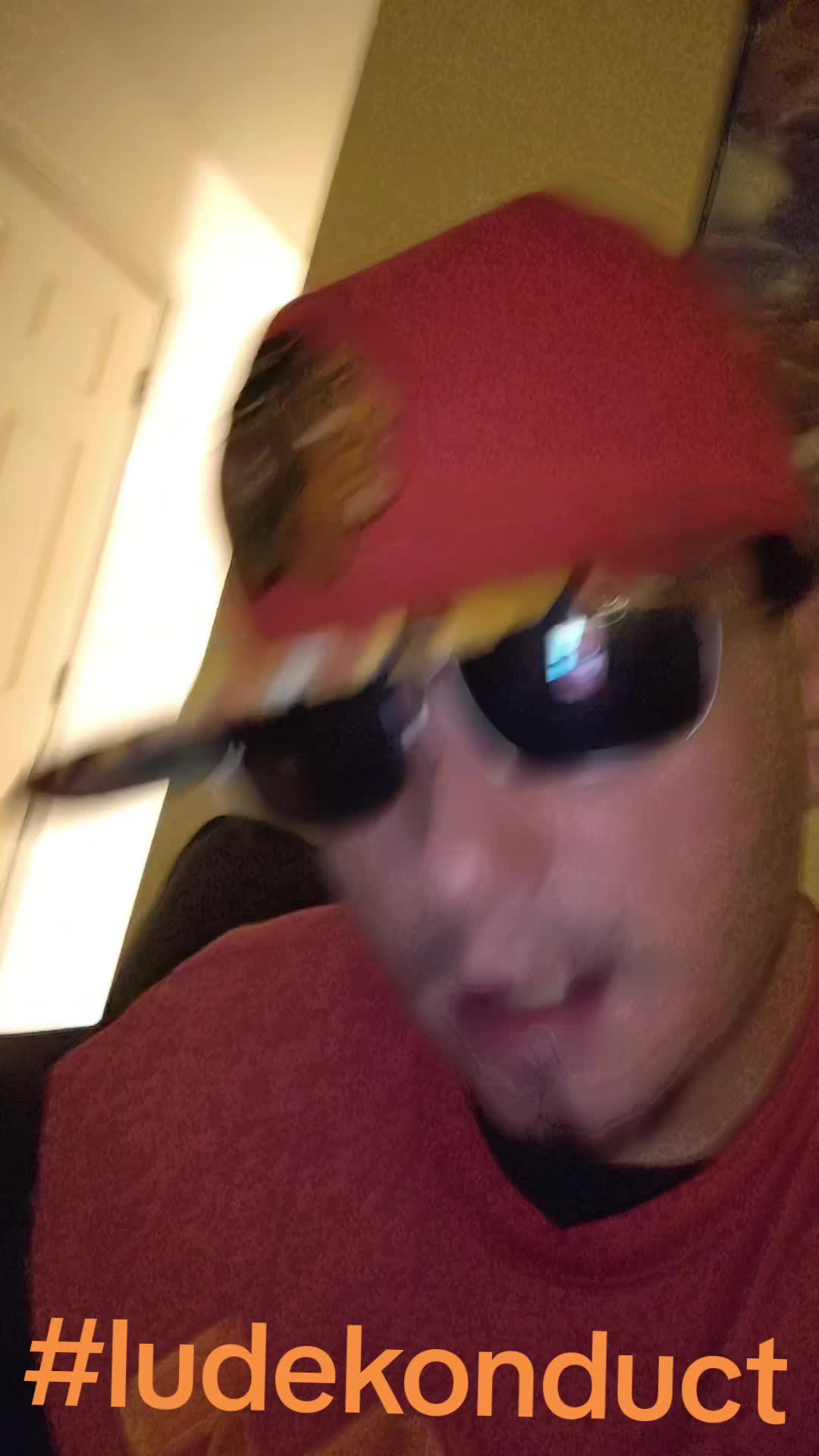@Ludekonduct