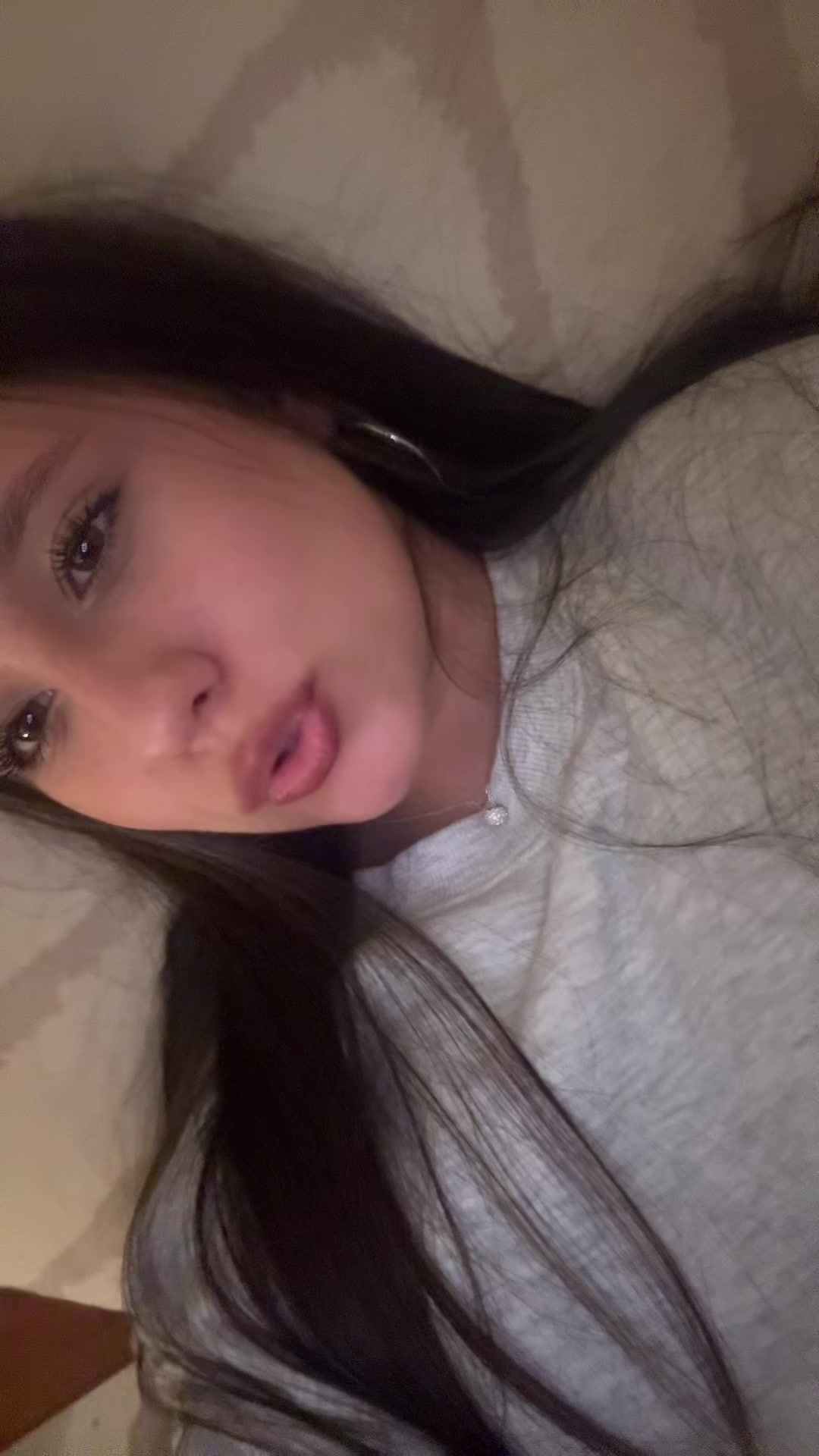 @♱