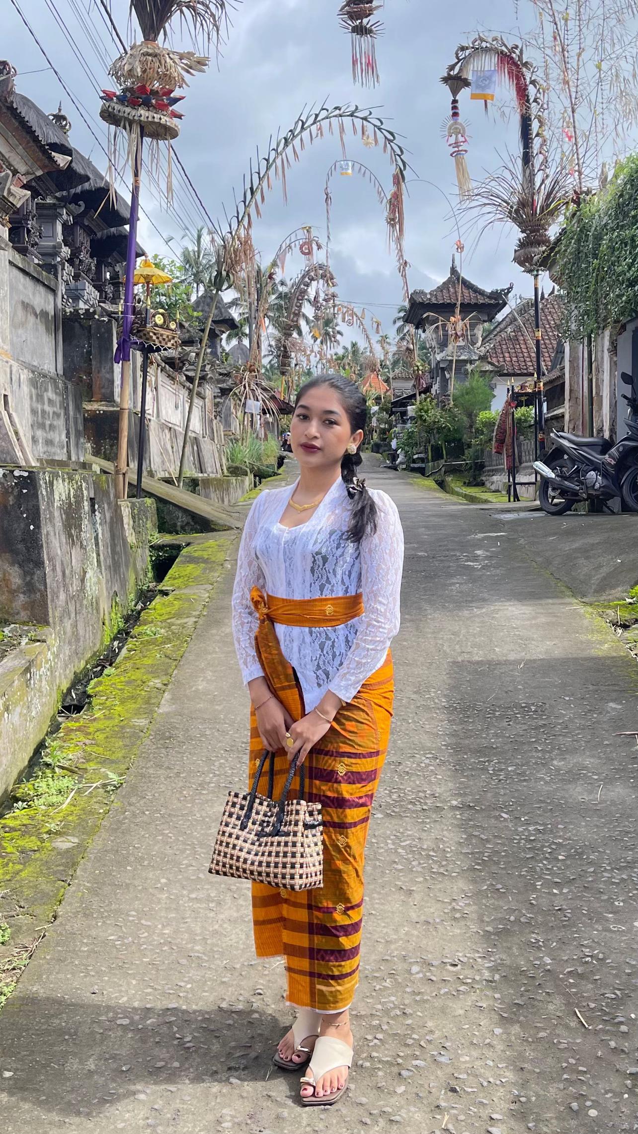 @Miraahh