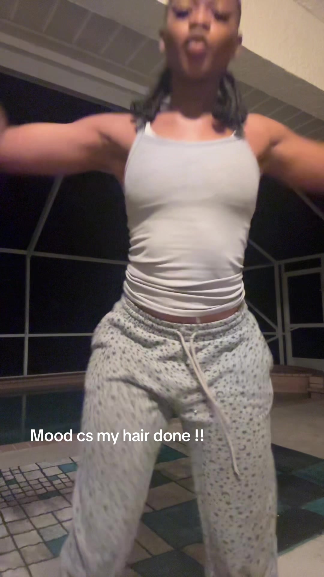 @️