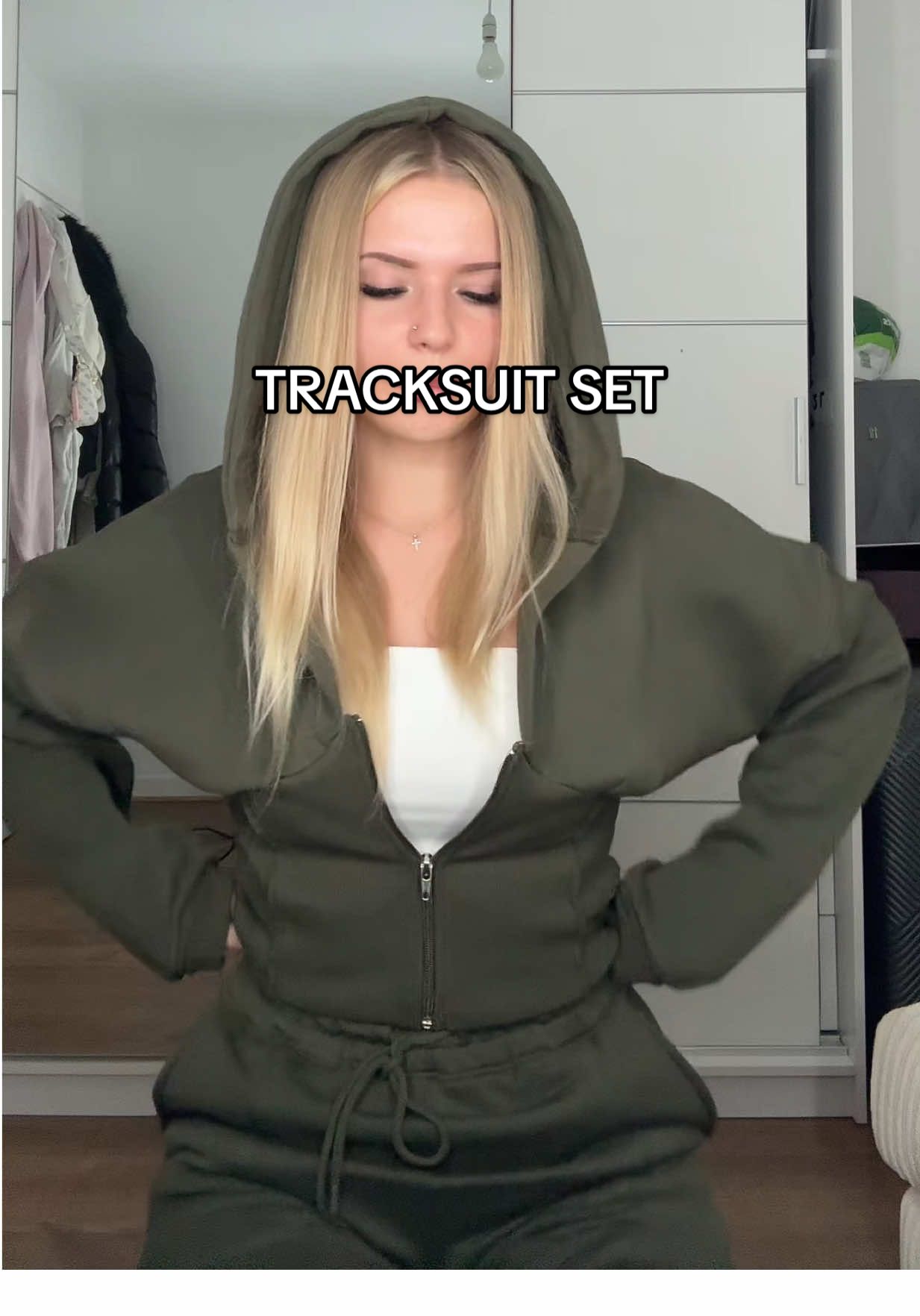 @lukrecija