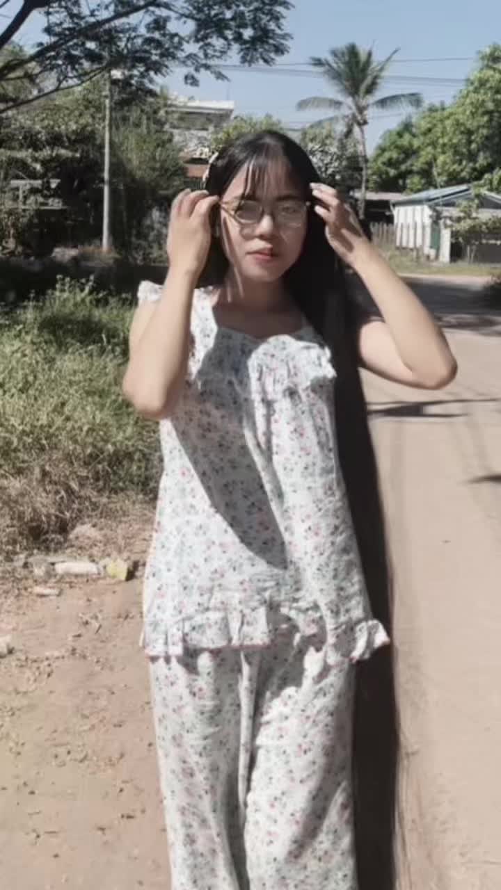 @ᬊ᭄𝐙𝐚𝐫 𝐍𝐲𝐢 𝐖𝐢𝐧