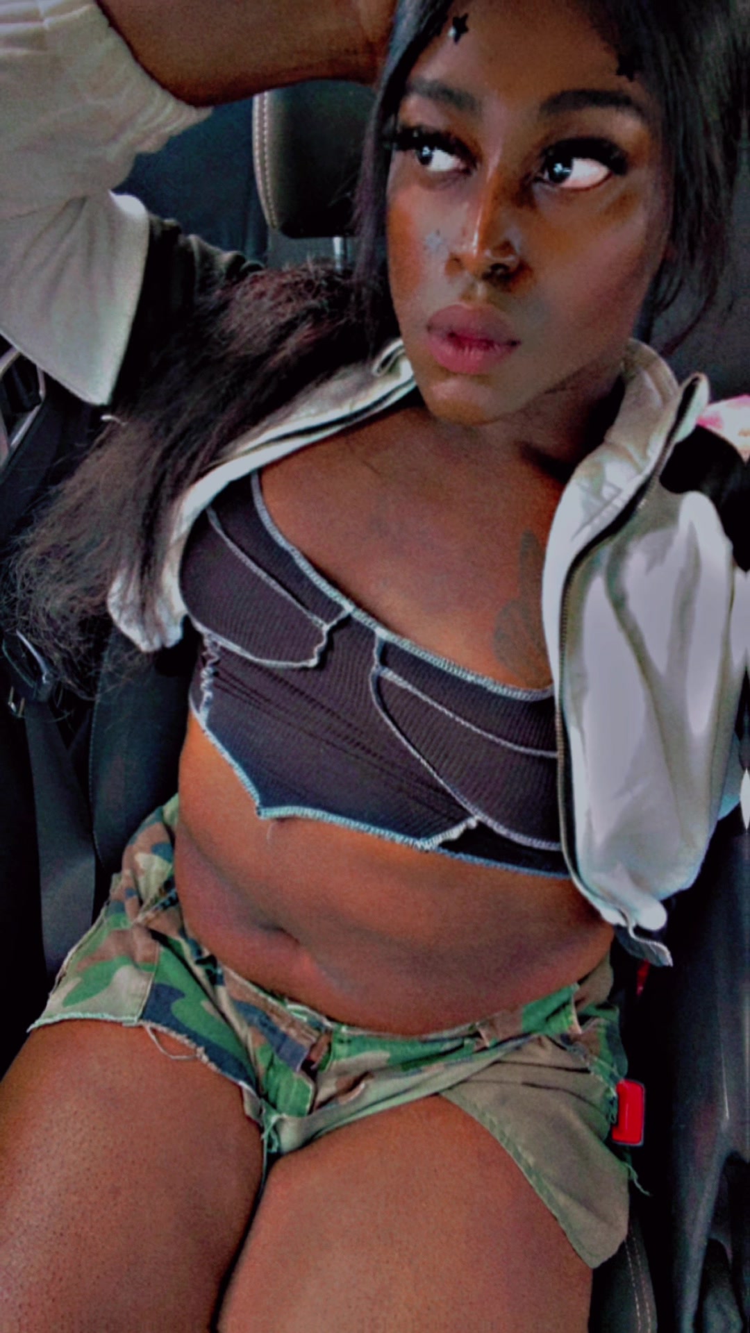 @Lyriibabii