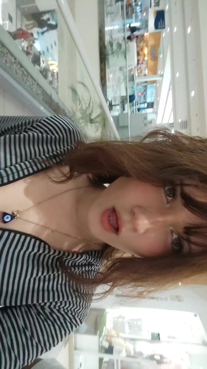 @naomy